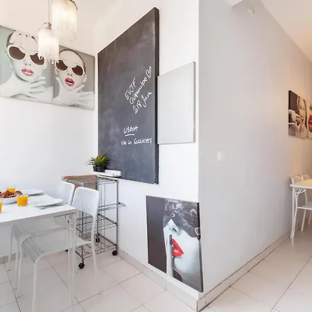 Spacious 7bed In Arroios * Лиссабон